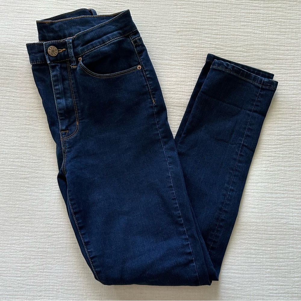 Women’s BDG Twig High Rise Skinny Jeans 28 Dark Wash